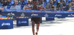 Ghebreslassie gan&oacute; con tiempo de 2h07:51.