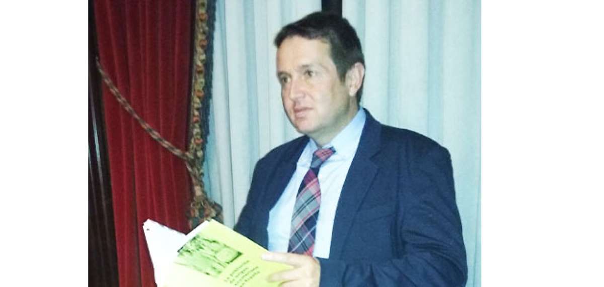  Juan Iglesias, coautor del informe