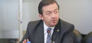 Fabricio Villamar. Asamble&iacute;sta independiente