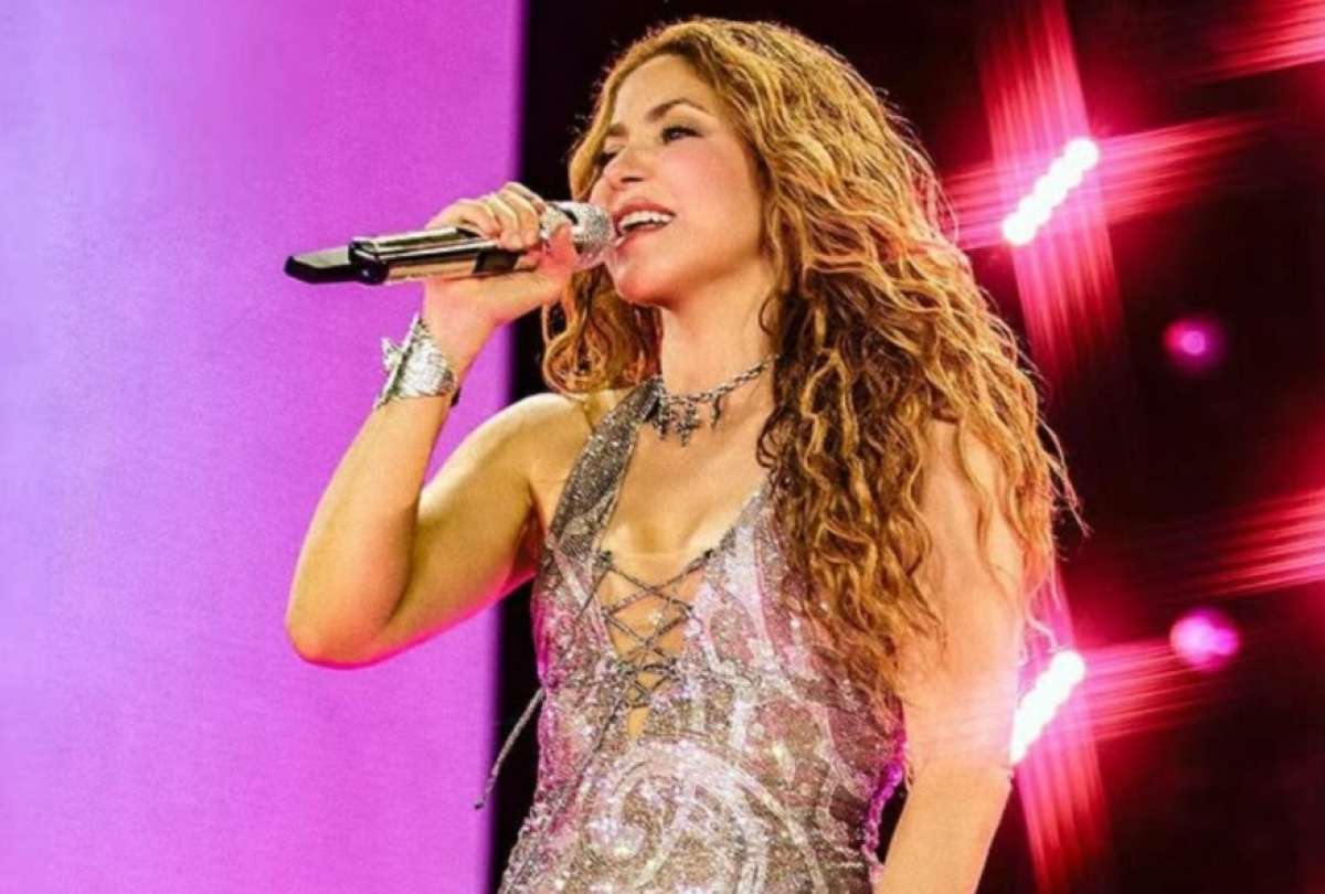 Su gira mundial 'Las Mujeres Ya No Lloran Tour' superó los dos millones de asistentes en  el mundo. 