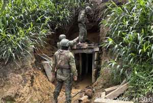 Militares inhabilitan dos puntos de extracci&oacute;n ilegal en zona fronteriza de Carchi 