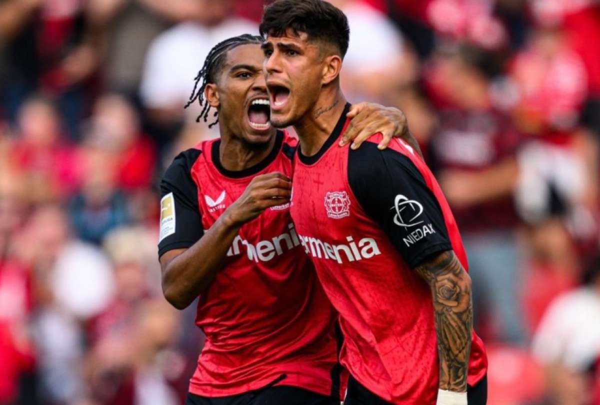 Piero Hincapié tiene casi cerrado su fichaje al Arsenal de Inglaterra.