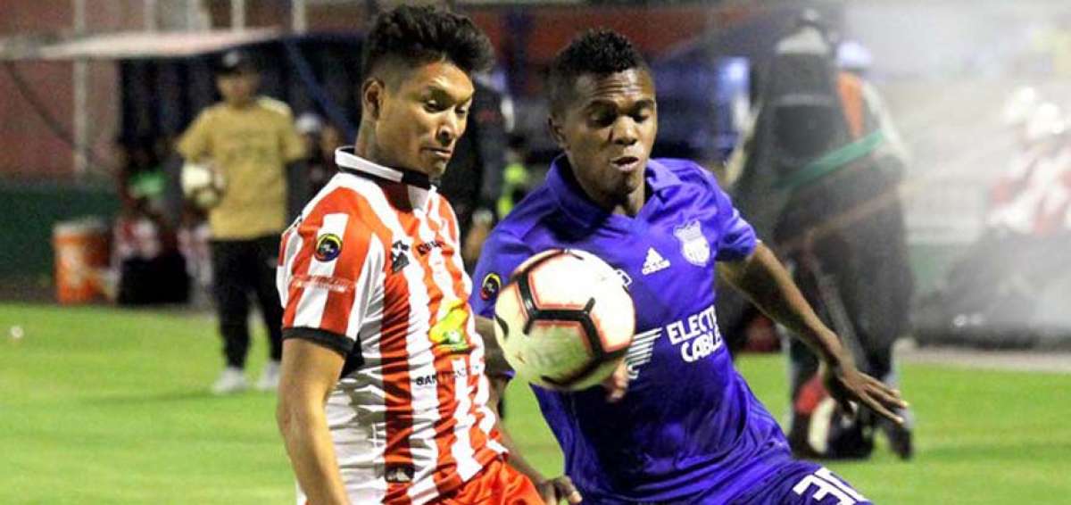T&eacute;cnico Universitario rescata un punto ante Emelec