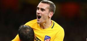 Griezmann salva al Atl&eacute;tico de Madrid en Londres