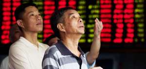 El Banco Central de China devalu&oacute; el 11 de agosto el yuan, que cay&oacute; casi 2% frente al d&oacute;lar. Los principales mercados europeos y de Am&eacute;rica Latina cayeron, luego de que Pek&iacute;n ordenara una depreciaci&oacute;n de su moneda. 