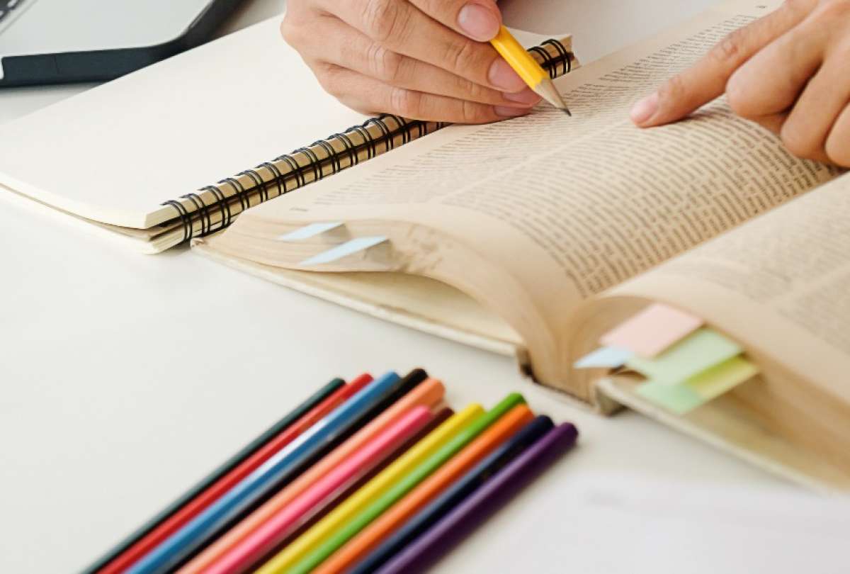 El Ministerio de Educaci&oacute;n asegura que no existe un proceso de despidos masivos en el sistema fiscal.