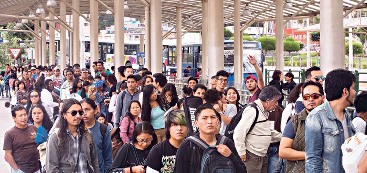 A trav&eacute;s de la terminal interprovincial de Carcel&eacute;n se movilizan diariamente en promedio 10.000 personas hacia y desde destinos del norte del pa&iacute;s.
