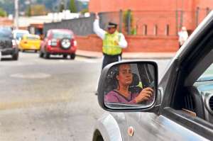 Cuenca fue el primer cant&oacute;n que asumi&oacute; las competencias de Tr&aacute;nsito y Transporte Terrestre hace un a&ntilde;o. Cinco ciudades trabajan en lo mismo. Foto: Jos&eacute; Luis Llivisaca / El Tel&eacute;grafo