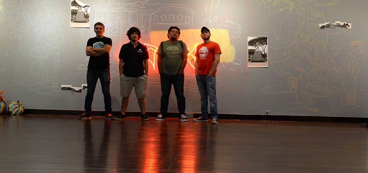 De izquierda a derecha: Tyrone Luna, Leonardo Moyano, Juan Carlos Vargas y David Orbea integran el colectivo Los Chivox.