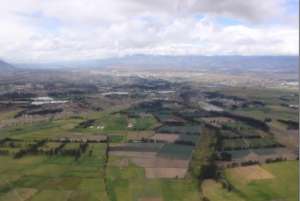 Un sobrevuelo por las zonas de influencia del volc&aacute;n Cotopaxi. Foto: Imagen tomada del video del Ministerio Coordinador de Seguridad