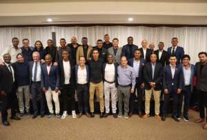 Exjugadores de la Tri compartieron una velada en Quito.