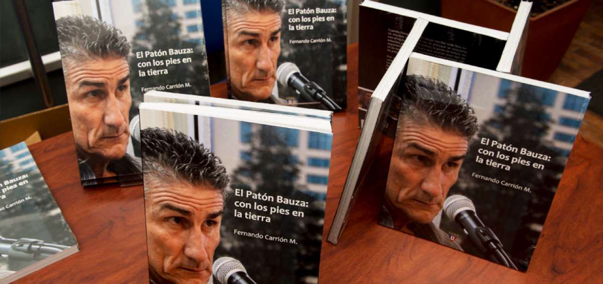 272 p&aacute;ginas resumen la carrera del &lsquo;Pat&oacute;n&rsquo; Bauza