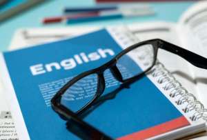 Gobierno amplió el programa de becas de inglés &quot;Because he is nice&quot;
