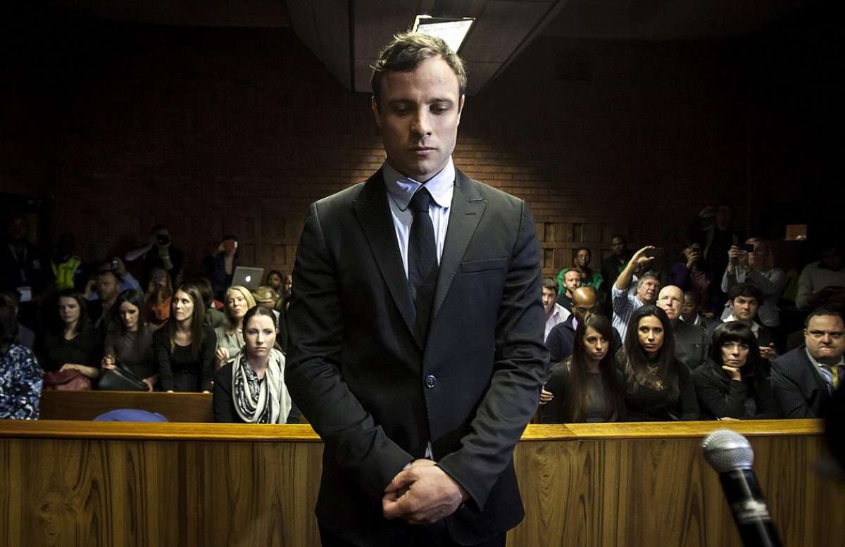 La justicia sudafricana ordena a Pistorius someterse a psicoterapia