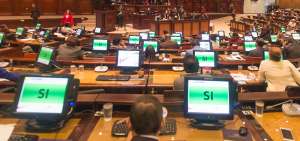 Las reformas al COIP fueron divididas en seis partes para su votaci&oacute;n. 30 minutos se tom&oacute; el Pleno para resolver.