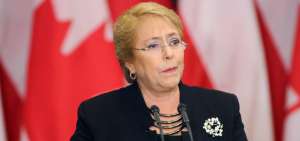 La presidenta de Chile, Michelle Bachelet, promulg&oacute; una ley para sancionar el castigo a los menores de edad.