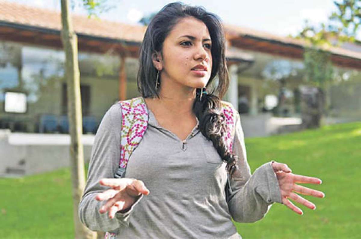 Daniela Armijo Garc&iacute;a. Nacionalidad: Ecuatoriana. Edad: 17 a&ntilde;os. Estudios: Colegio Nacional Pedro Carbo. Aficiones: Escuchar m&uacute;sica, navegar en internet y pasear con sus amigas  Inter&eacute;s a futuro: La biotecnolog&iacute;a y la gen&eacute;tica humana. FOTO: JHON GUEVARA.
