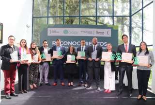 Empresas recibieron un reconocimiento por su compromiso en la reducción de emisiones de CO2 en el marco del Programa Ecuador Carbono Cero