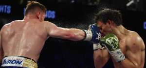 'Canelo' &Aacute;lvarez vence a Julio C&eacute;sar Ch&aacute;vez Jr. por decisi&oacute;n un&aacute;nime en Las Vegas