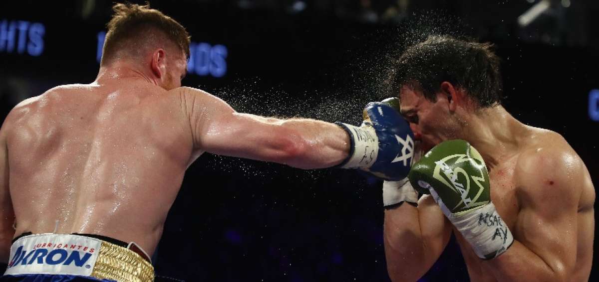 'Canelo' &Aacute;lvarez vence a Julio C&eacute;sar Ch&aacute;vez Jr. por decisi&oacute;n un&aacute;nime en Las Vegas