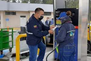 Agencia de Regulaci&oacute;n realiz&oacute; operativos de control en gasolineras