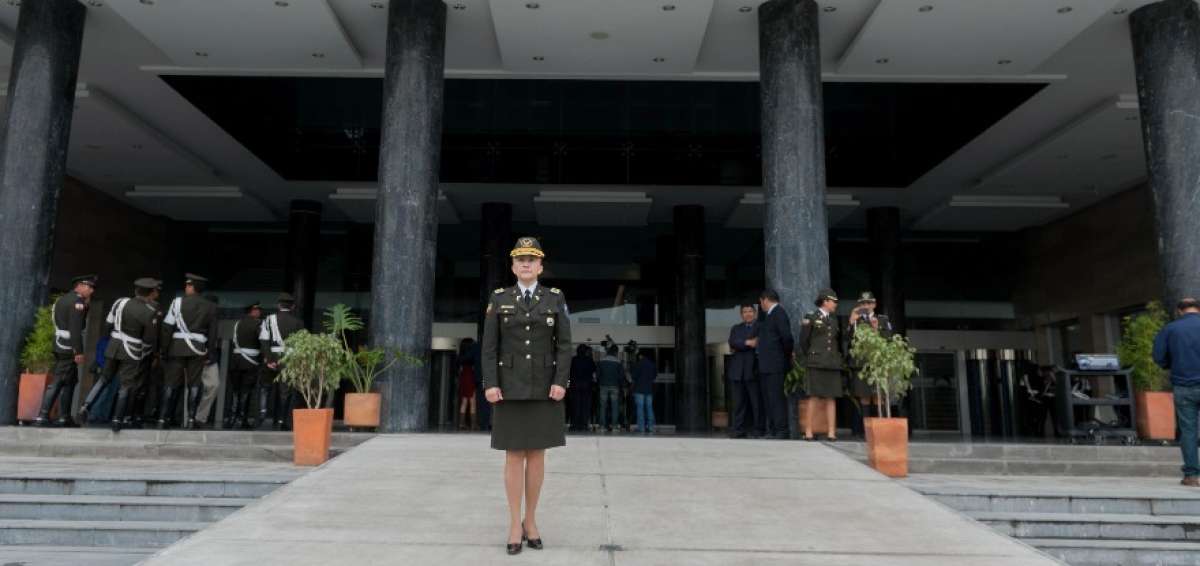 Por primera vez una mujer dirige la Escolta Legislativa