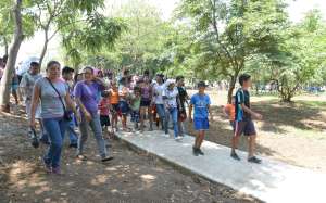 En el nuevo espacio verde hay un &aacute;rea para que los ciudadanos realicen caminatas. Foto: Jos&eacute; Mor&aacute;n | El Tel&eacute;grafo