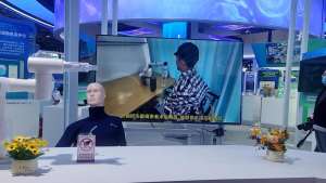 Sistemas de implantes en el cerebro para recuperar la movilidad o el habla son parte de los avances tecnológicos en China. 