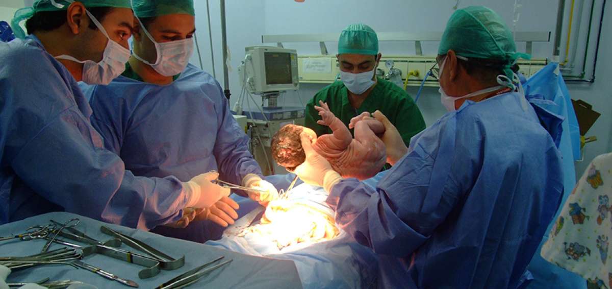En los partos por ces&aacute;rea los microbios m&aacute;s abundantes son los hospitalarios, unos incluso resistentes a antibi&oacute;ticos.