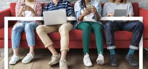 Las tecnolog&iacute;as de la comunicaci&oacute;n resultan esenciales para los migrantes porque a trav&eacute;s de ellas mantienen contacto con sus ra&iacute;ces y con sus familias. 