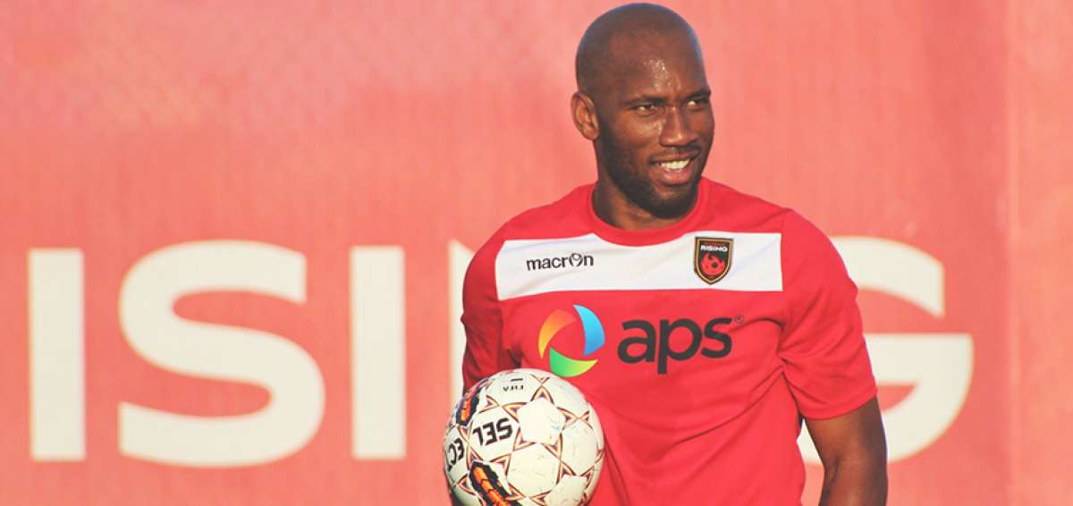 El delantero Didier Drogba durante un partido de pretemporada con Phoenix Rising, antes de viajar a Ecuador.