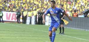 El 'Vikingo' se despidi&oacute; de sus compa&ntilde;eros luego de jugar el Cl&aacute;sico del Astillero.