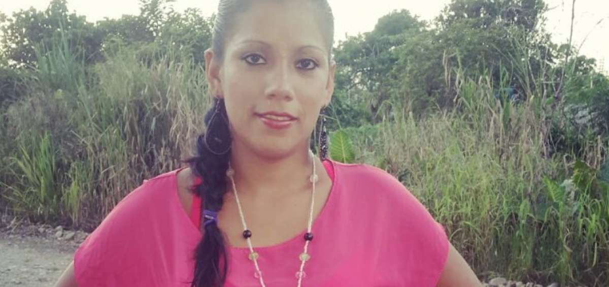 Glenda Luna. Empleada privada