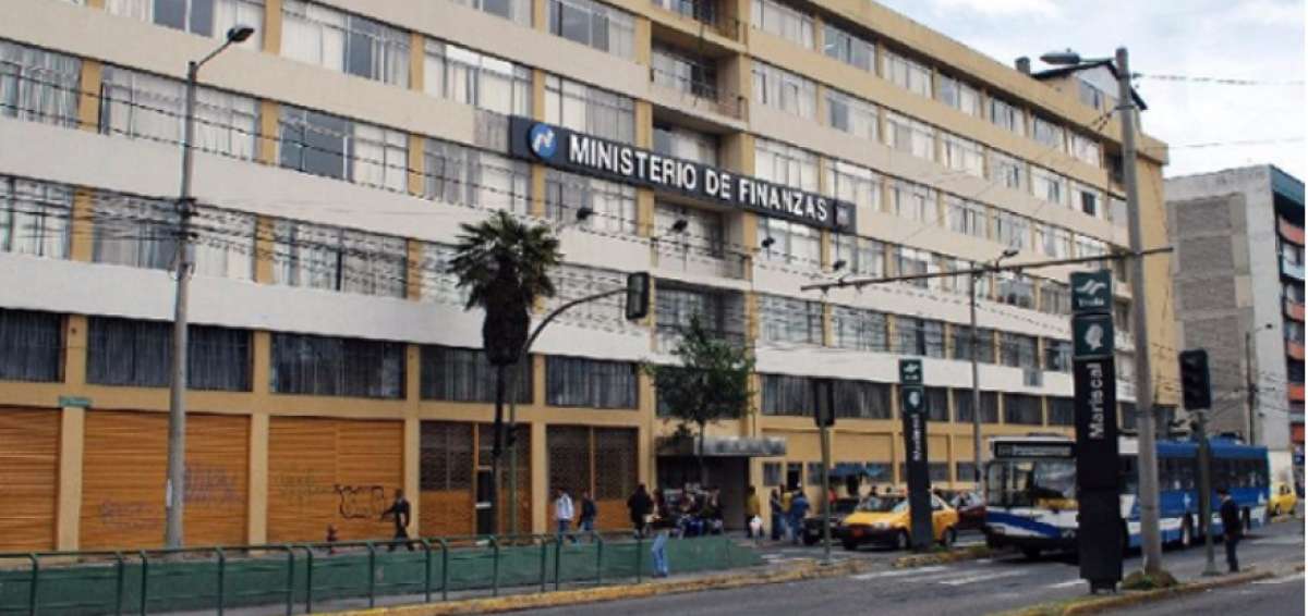 Finanzas se pone al d&iacute;a en asignaciones para jubilaciones obligatorias