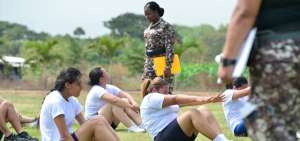 Las pruebas f&iacute;sicas que realizaron las mujeres incluyeron abdominales, velocidad y nataci&oacute;n. En Guayaquil, las evaluaciones se realizaron en el GIR.