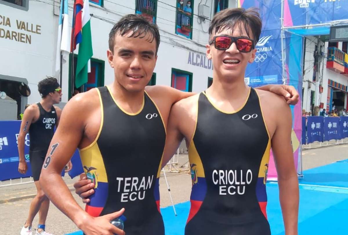 Triatl&oacute;n le entrega las primeras medallas panamericanas juveniles al Ecuador