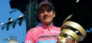 El documental incluye im&aacute;genes del triunfo de Carapaz en el Giro d' Italia.