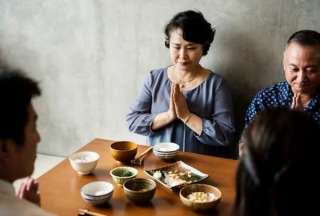 El hábito japonés que te ayuda a bajar de peso y vivir 