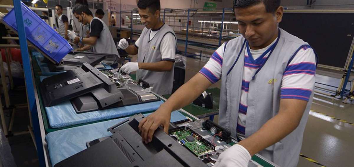El PIB decrecer&aacute; 1,7% en 2016