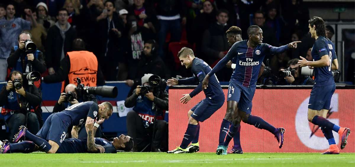 PSG gana al Basilea con goles de Di Mar&iacute;a, Lucas y Cavani