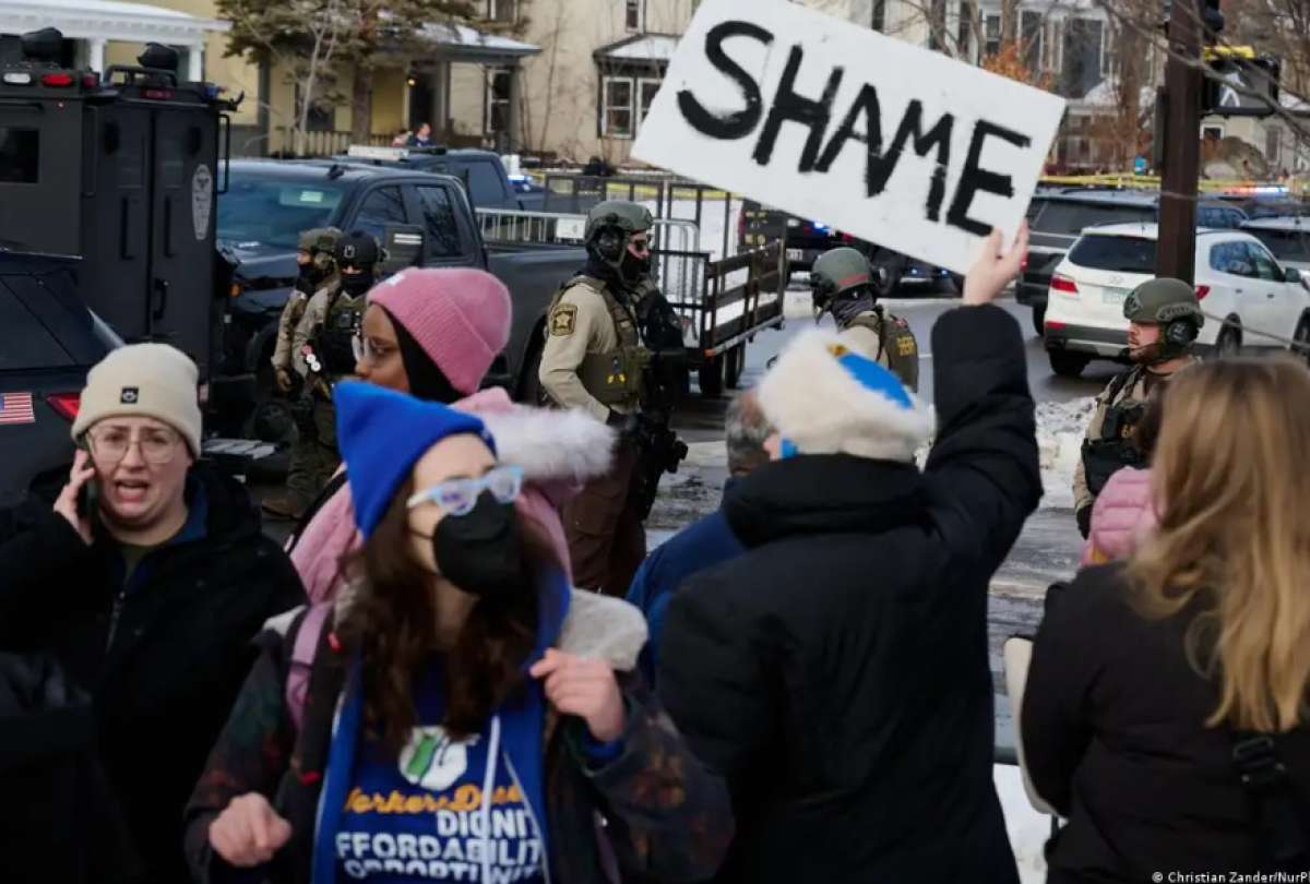 Una mujer muri&oacute; a manos de agentes de migraci&oacute;n en Minnesota. 