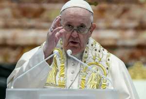 Papa Francisco pide a la Iglesia un informe sobre casos de abuso a menores