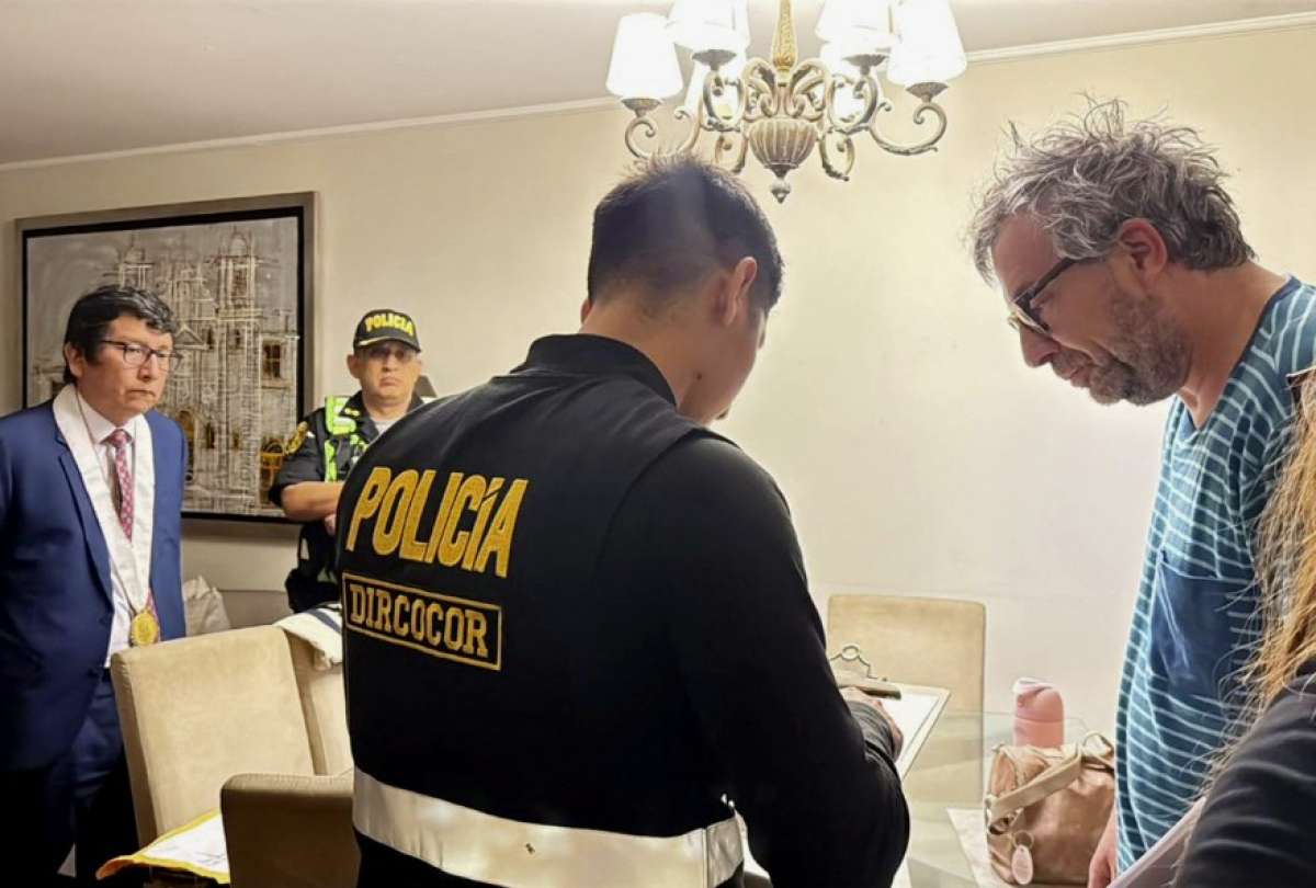 El operativo incluy&oacute; incautaci&oacute;n de equipos y documentos clave para la investigaci&oacute;n.