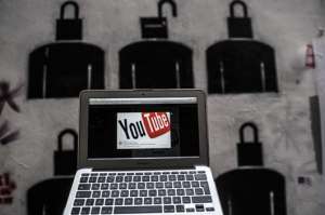 Al querer entrar en el sitio web aparece una pantalla que indica el bloqueo. Foto: AFP