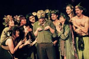 Robbins estrena El sue&ntilde;o de una noche de verano, este fin de semana en el teatro sal&oacute;n Cervantes. Foto Internet
