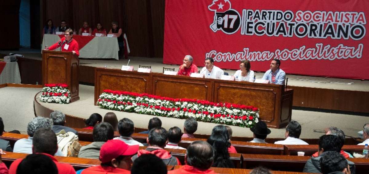 El encuentro se desarroll&oacute; en el sal&oacute;n Jos&eacute; Mar&iacute;a Lequerica.