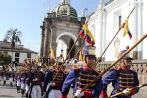 Las diferentes miradas del 24 de Mayo