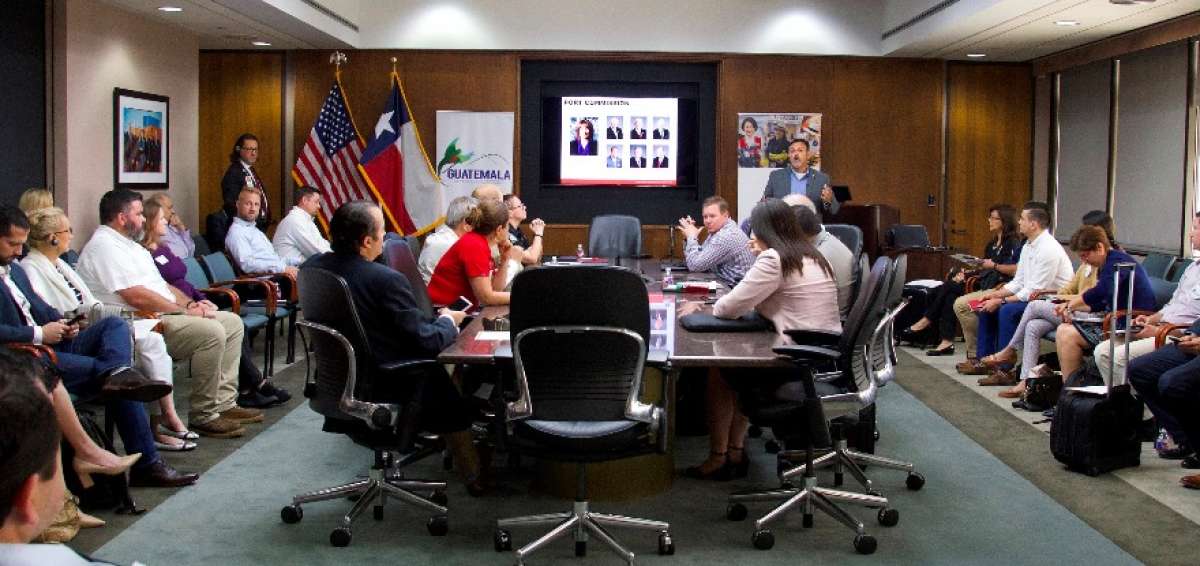 13 empresas ecuatorianas participaron en misi&oacute;n comercial en EE.UU.