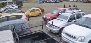 49 carros fueron retenidos con mercanc&iacute;as ocultas en la frontera norte