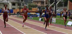 La cultora ecuatoriana gan&oacute; los 100 metros lisos en el Gran Prix Internacional que se realiz&oacute; en Cuenca.